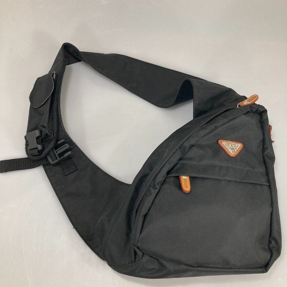 Jump Swordfish Black Sling Shoulder Bag